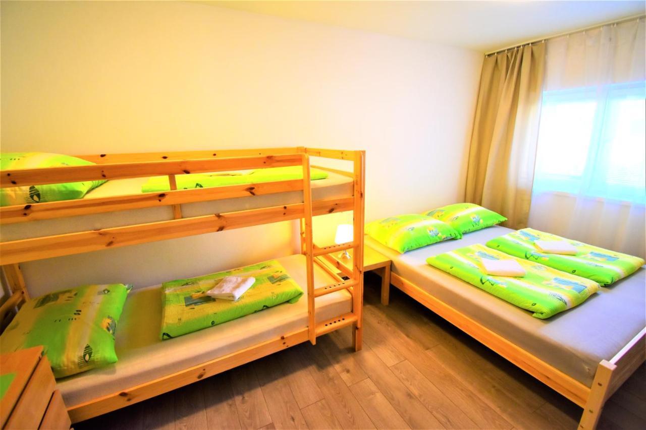 Hotel Penzion Privat Siesta Liptovský Mikuláš Exterior foto