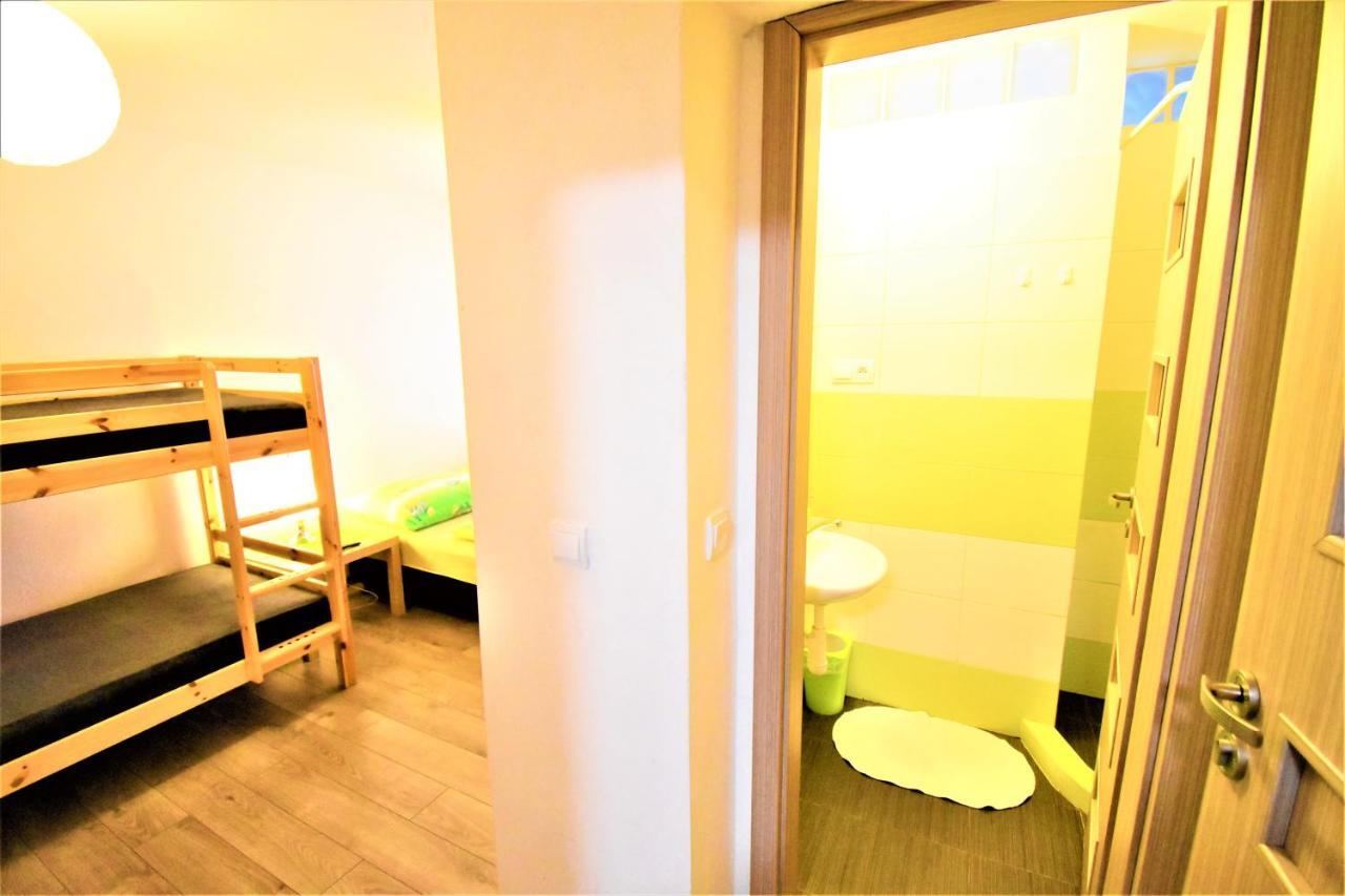 Hotel Penzion Privat Siesta Liptovský Mikuláš Exterior foto