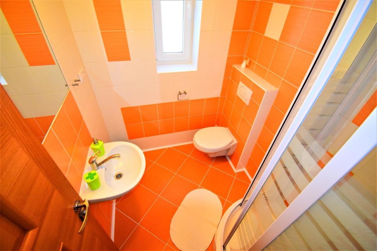 Hotel Penzion Privat Siesta Liptovský Mikuláš Exterior foto